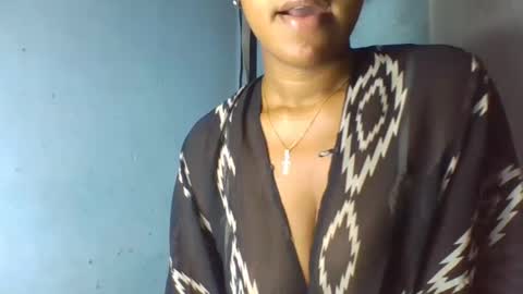 verolla31 online show from February 19, 7:37 pm