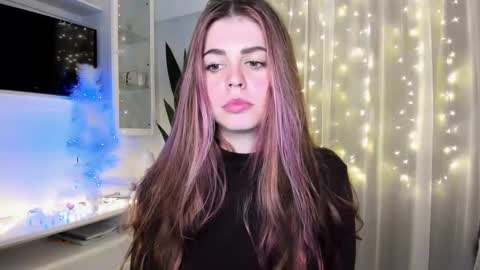 Lolitalolz online show from January 2, 11:06 pm