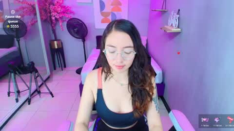 veronica online show from April 16, 7:47 pm