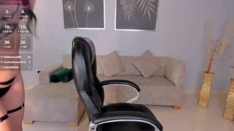 Vero online show from February 25, 12:14 am