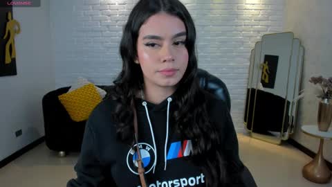 Vero online show from February 11, 3:18 am