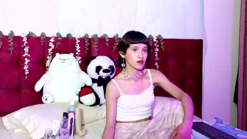 veronicalamberth online show from February 15, 4:48 am