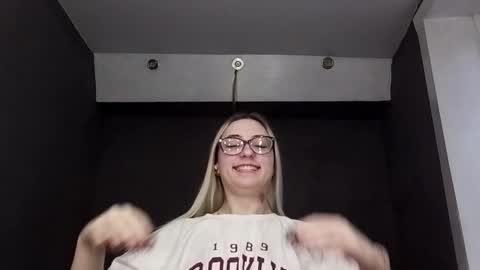 Veronica online show from September 12, 5:09 am