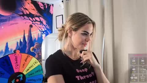 VeronikaVengeance online show from September 11, 11:50 pm