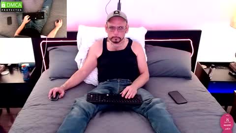 VersPig7 online show from March 4, 12:39 am