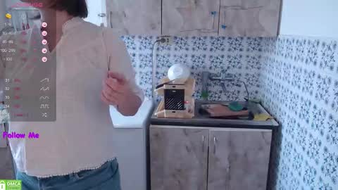 Kate online show from February 10, 9:45 am