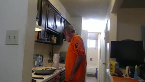 hairy man online show from January 18, 11:03 pm