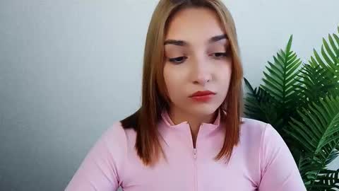 Snapshot of veryveryshygirl chatting on September 15, 12:06 pm Ana online show from September 15, 12:06 pm