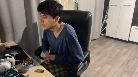 vialeras online show from November 10, 5:27 pm