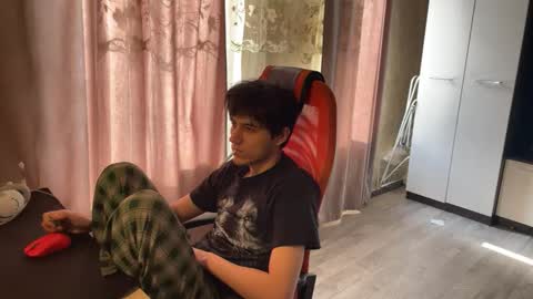 vialeras online show from March 13, 7:11 am