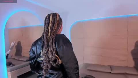 Viana online show from December 1, 10:19 pm