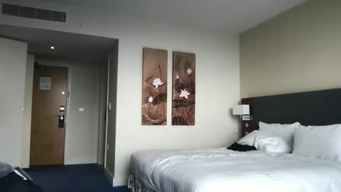 Snapshot of vic42hard chatting on January 20, 12:39 pm vic42hard online show from January 20, 12:39 pm