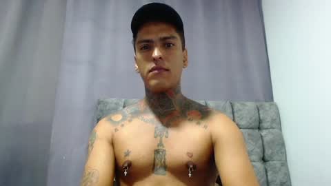 Victor cardenas online show from July 11, 9:29 pm