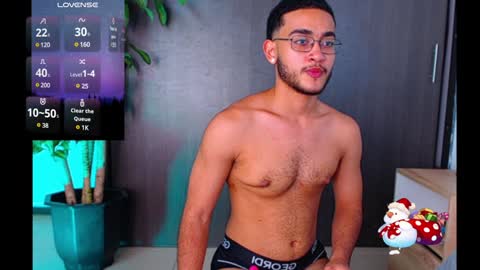 Vic online show from December 29, 10:03 pm