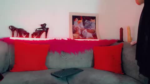 Snapshot of vicky_gill_ chatting on October 22, 9:27 pm vicky_gill_ online show from October 22, 9:27 pm
