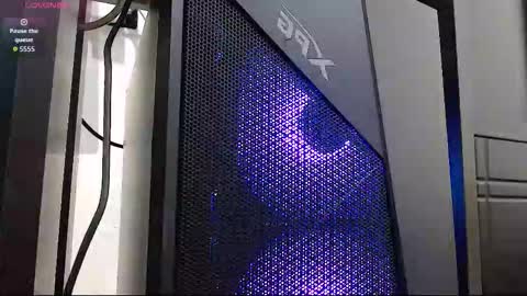 Snapshot of vicky_hotmilf chatting on October 19, 8:13 pm Vicky online show from October 19, 8:13 pm