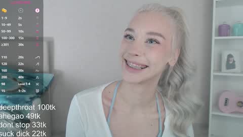 vickyfuckingdoll online show from February 22, 1:42 am