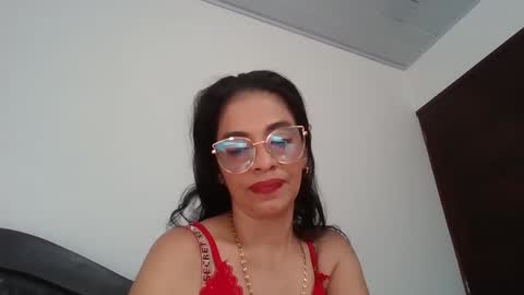 VICTORIA online show from March 9, 8:31 pm