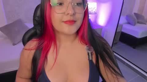 Victoria online show from November 24, 6:28 pm