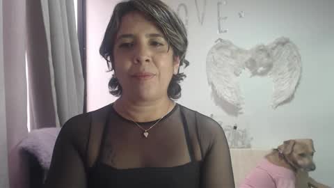 Snapshot of victoria25_meester chatting on September 14, 7:37 pm Hi guys Im victoria Be the one who can control me in PVT online show from September 14, 7:37 pm