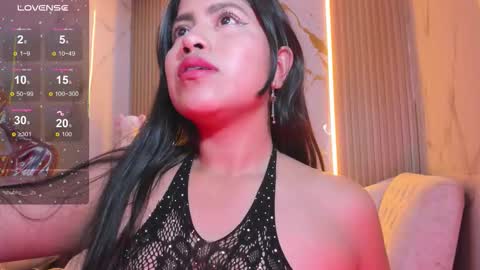 Snapshot of victoria_b_ chatting on September 25, 8:16 pm victoria_b_ online show from September 25, 8:16 pm