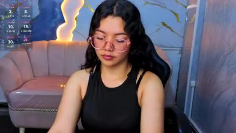 victoria_castillo_b online show from April 19, 3:07 am