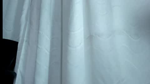 Snapshot of victoria_cooper3 chatting on October 6, 12:01 pm valentina online show from October 6, 12:01 pm