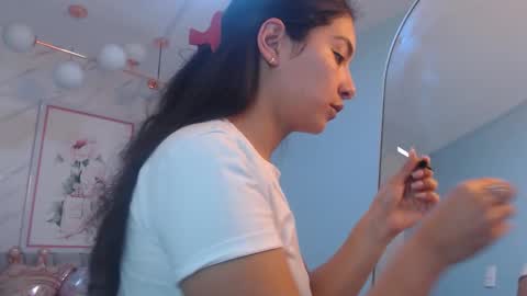 Victoria online show from March 19, 1:49 pm