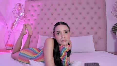 Snapshot of victoria_kitt chatting on February 28, 1:47 am victoria_kitt online show from February 28, 1:47 am
