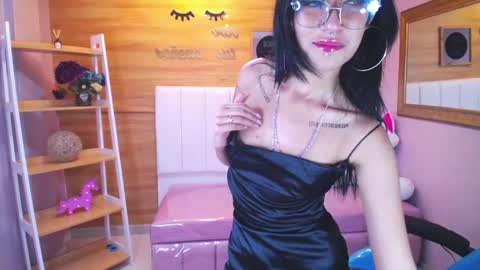 Snapshot of victoria_ricci_a chatting on January 24, 8:22 pm Victoria online show from January 24, 8:22 pm