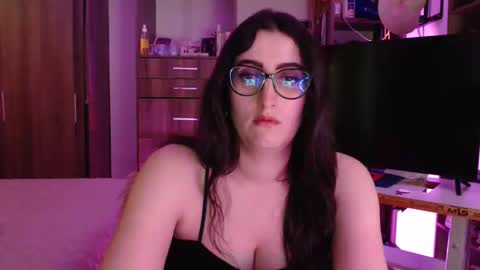 Victoria online show from May 7, 8:37 pm