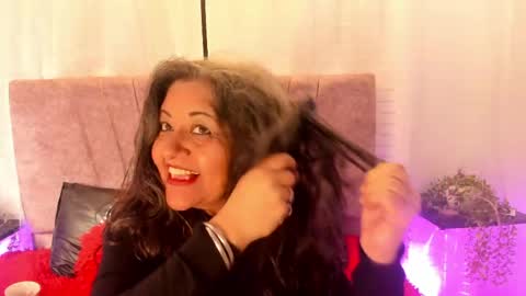 victoriaa_anderson_ online show from June 1, 1:01 pm
