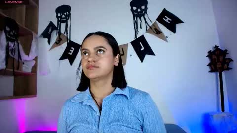 Victoria online show from October 11, 11:48 am