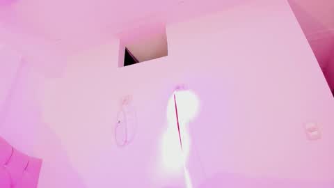 Victoria online show from November 23, 1:36 am