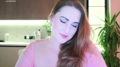 Miss V online show from July 31, 5:36 pm