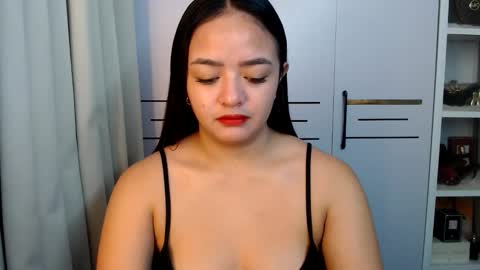 Victoria Harper online show from May 9, 4:35 pm