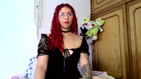 Victoria online show from April 19, 5:03 pm