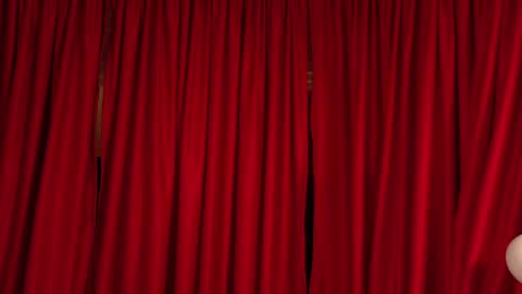 VictoriaNova online show from April 5, 5:10 pm