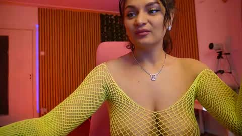 victoriarim online show from February 27, 7:12 am