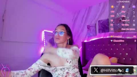VICTORIA online show from December 10, 1:32 am