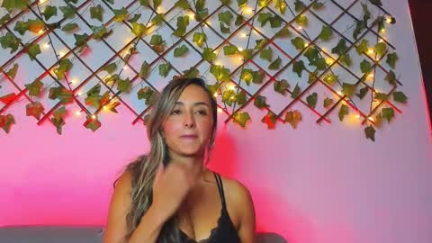 victoriia_rose_ online show from November 29, 4:42 am