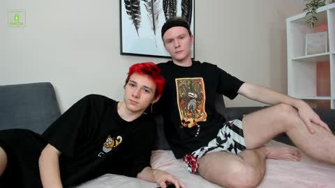 Snapshot of viego_pattel chatting on December 2, 6:38 pm Viego Pattel online show from December 2, 6:38 pm