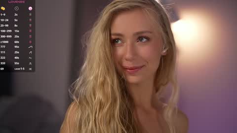 vika54784 online show from November 17, 6:05 am