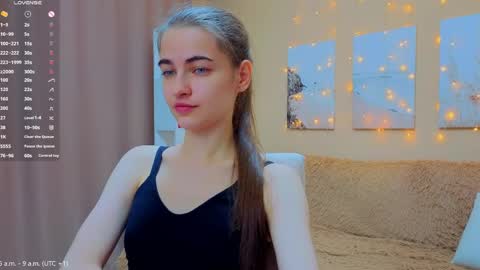 vikiberry online show from April 16, 5:40 am