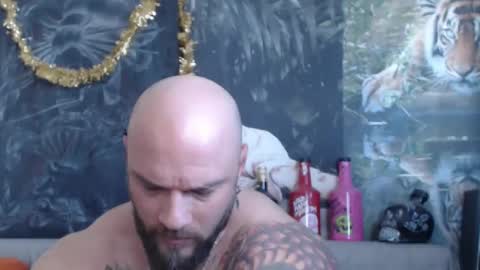 viking online show from April 9, 6:52 am