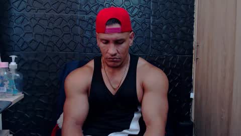 Viktor Herrera online show from February 4, 6:56 pm