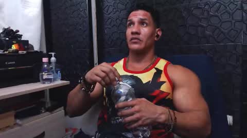 Viktor Herrera online show from September 27, 7:44 pm