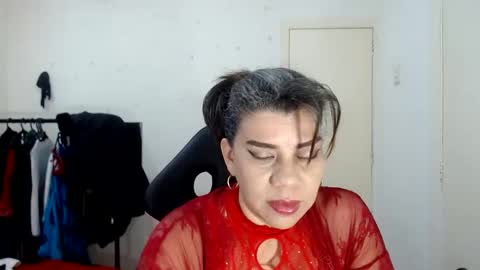 Snapshot of vikyadams chatting on March 6, 11:47 am VIKY ADAMS online show from March 6, 11:47 am