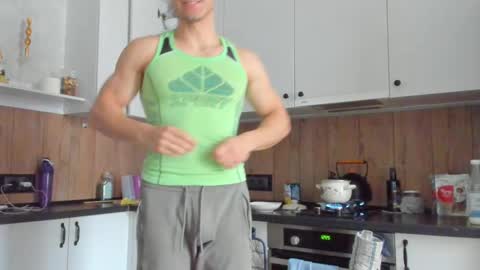 Vincent.  uncut 18cm online show from March 3, 7:54 am