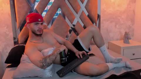 Vincent online show from September 22, 5:22 am